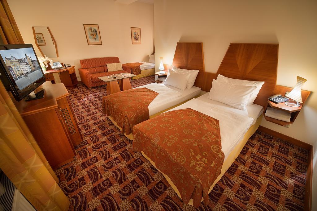 Old Town Bed & Breakfast Ceske Budejovice Exterior foto